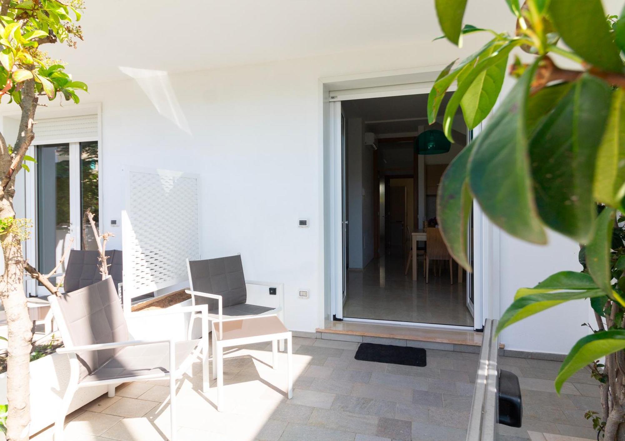 Iria Residence Torre dell'Orso Exterior foto