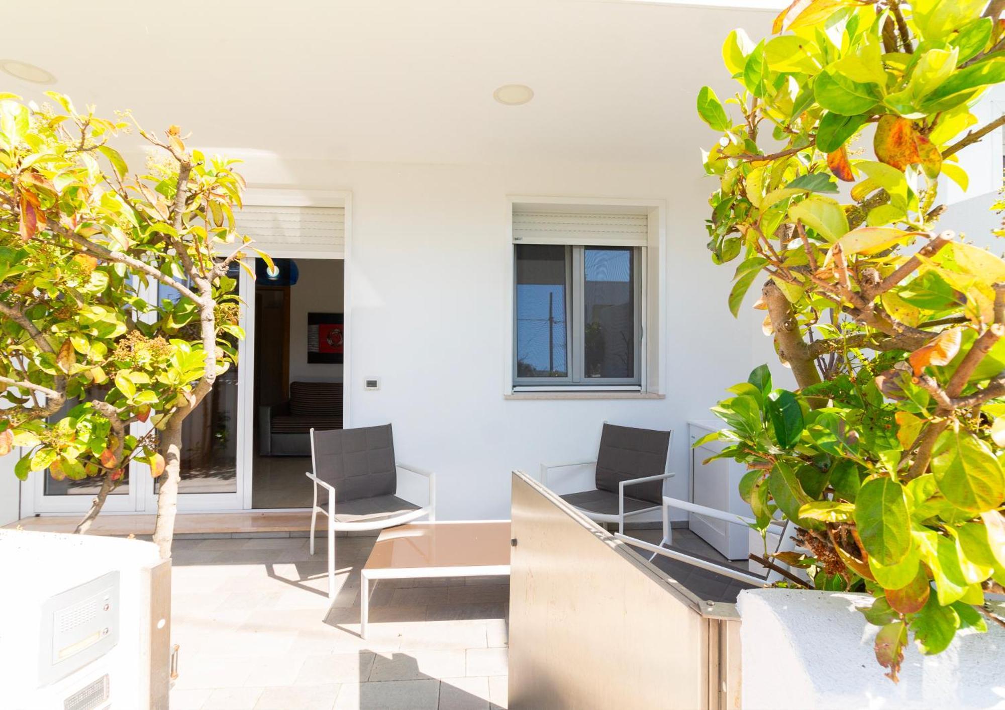 Iria Residence Torre dell'Orso Exterior foto