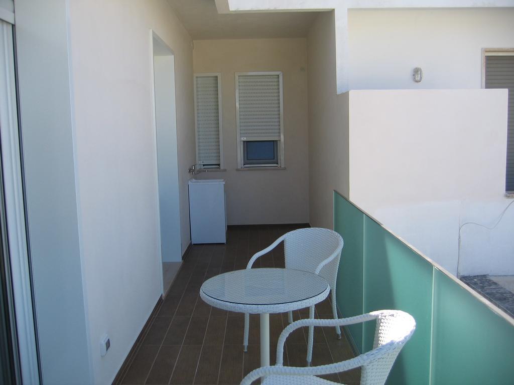 Iria Residence Torre dell'Orso Exterior foto